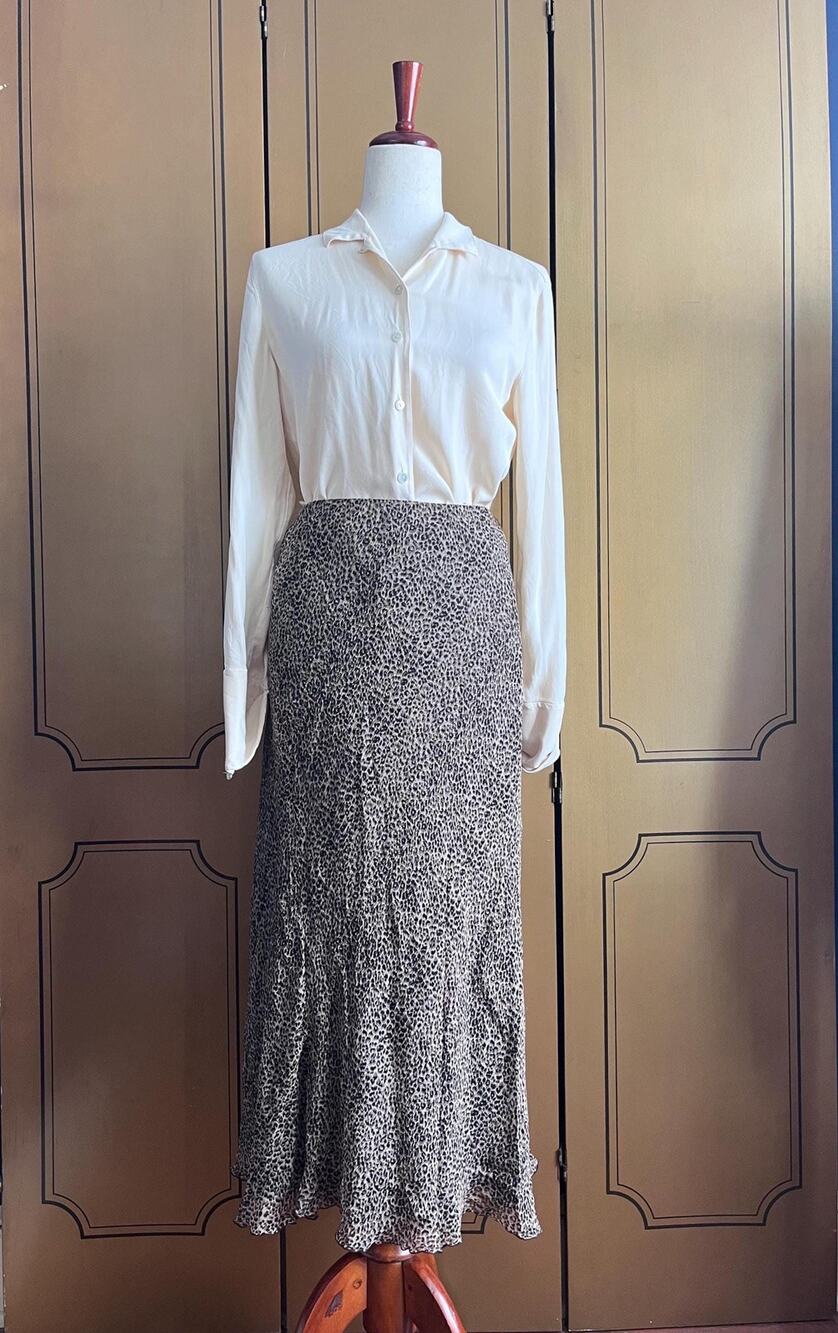 Vintage silk skirt with animal print, size L